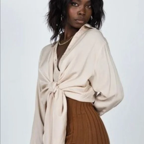 Princess Polly Oversized‎ Tie Front Shirt *New - Picture 3 of 8